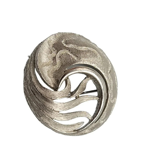 JJ Jonette Textured Silver Tone Round Abstract Wave Swirl Modernist Vintage Pin - Picture 2 of 4